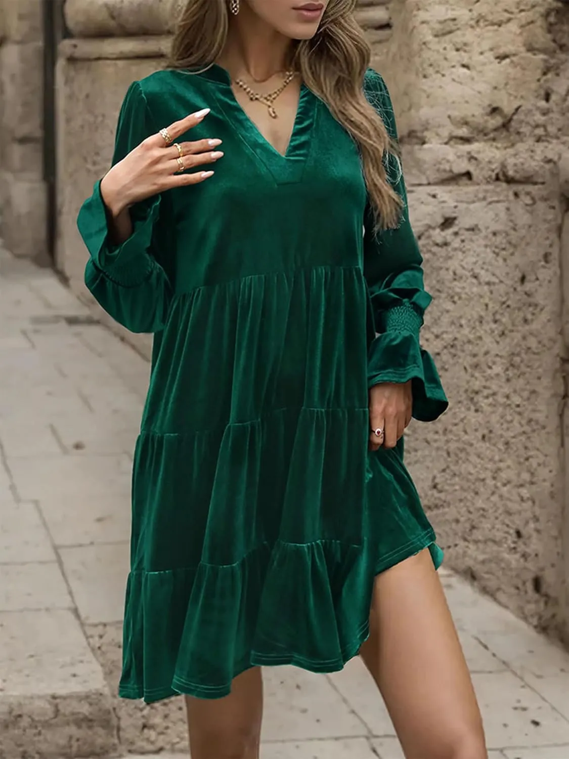 2024 Womens Elegant Velvet Long Sleeve Dress Casual Fall V Neck A Line Babydoll Flowy Formal Wedding Party Mini Dress