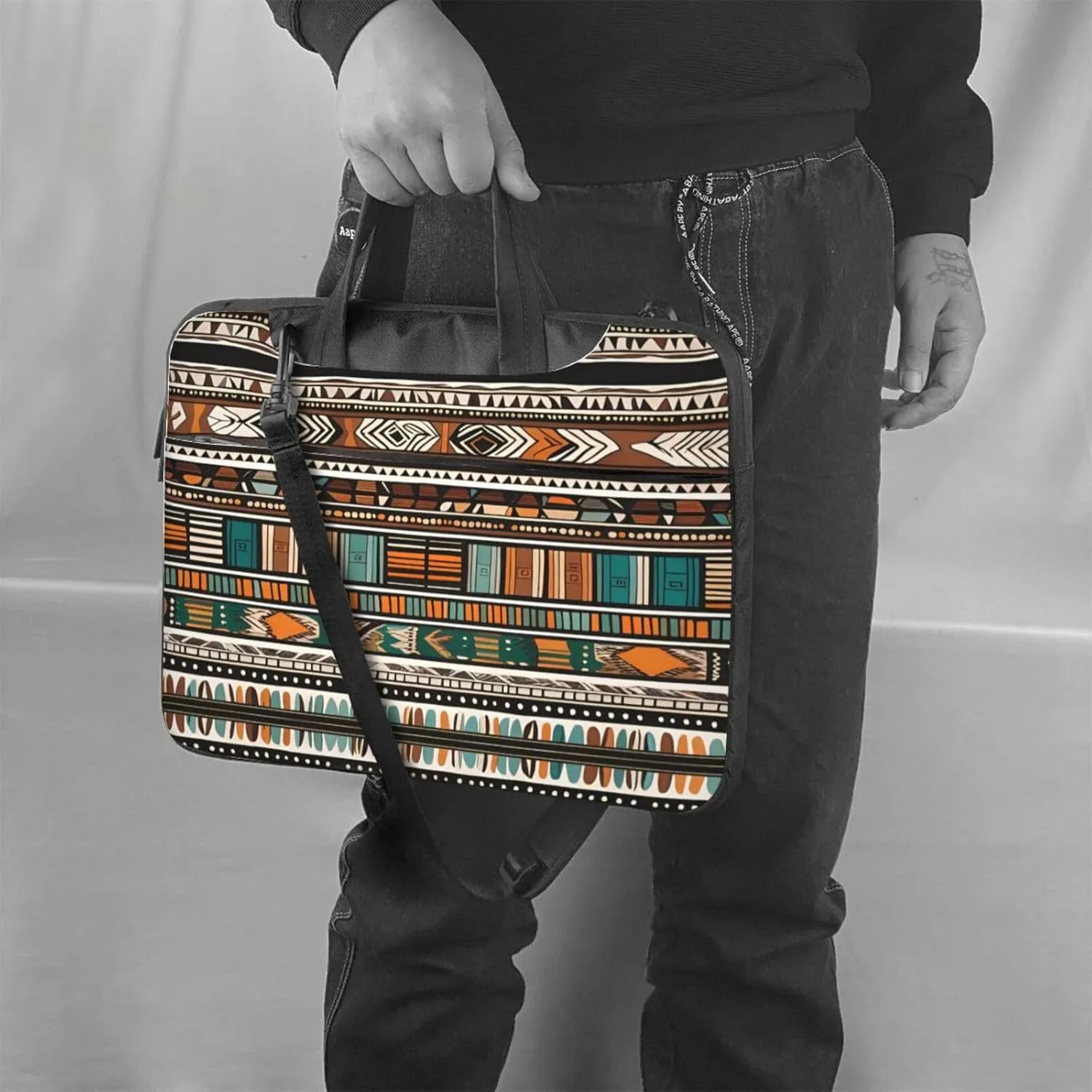 African Tribal Ethnic pattern Fashionable and ultra-thin shoulder laptop bag Shockproof soft lining