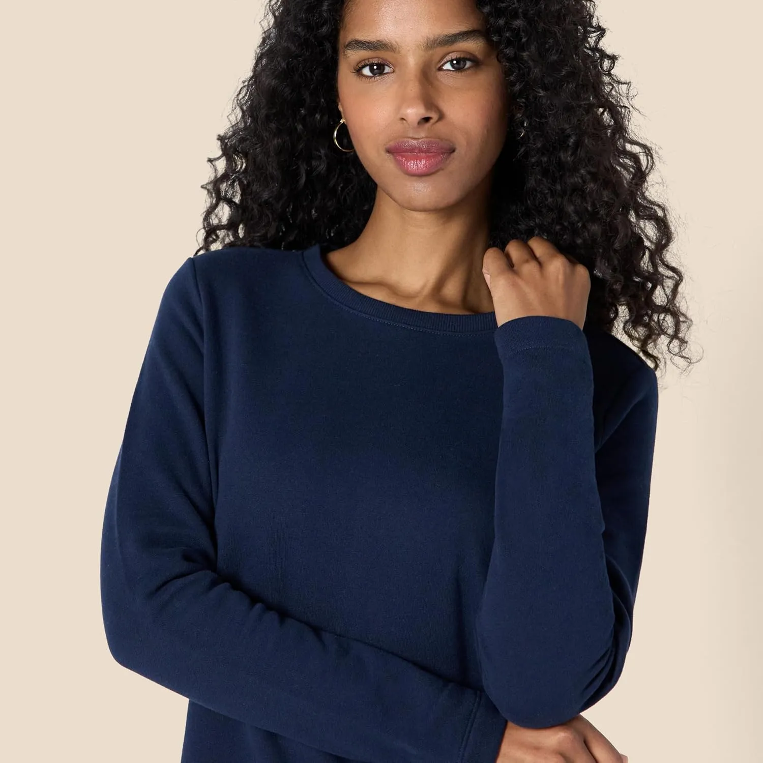 Amazon Essentials Women's Crewneck Long-Sleeve Fleece Above-The-Knee Dress