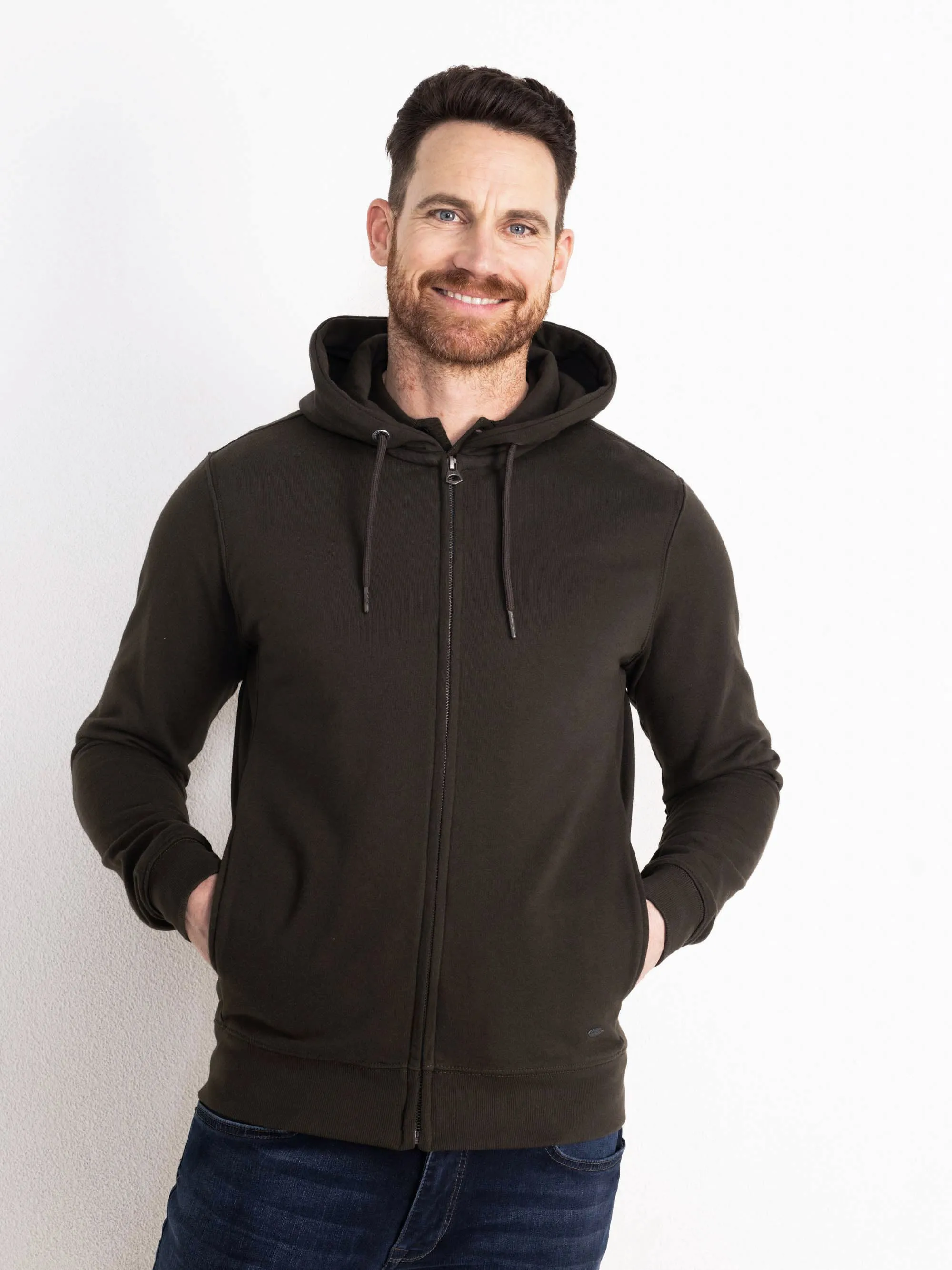 Essential Zip Hoodie