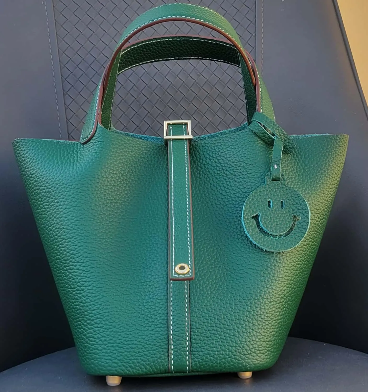 Genuine Leather-Handbags-Elegant & Fashionable-Portable,fashion-Women Bag-Lightweight for Work & Travel