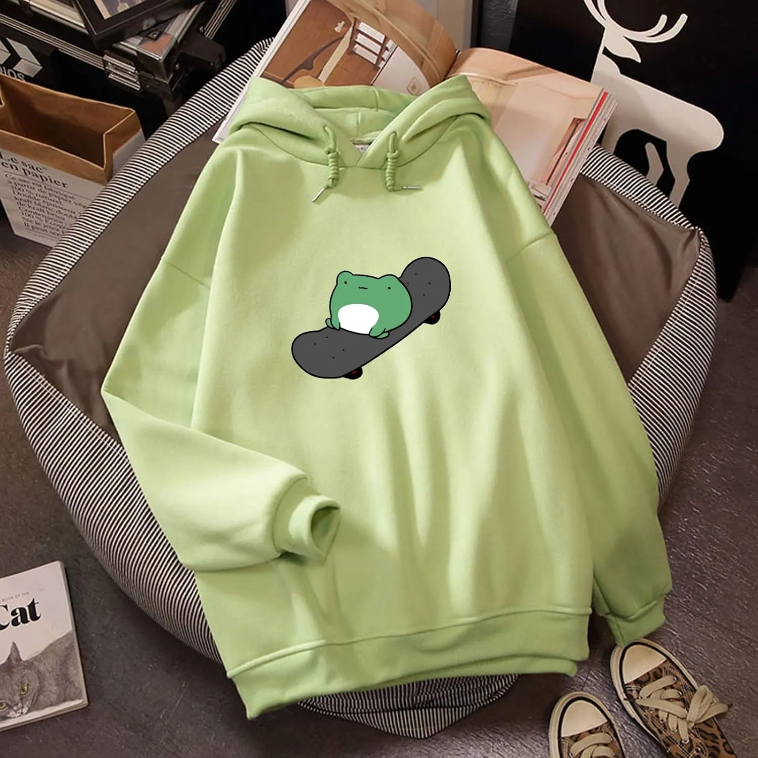 KEEVICI Women's Cute Sweatshirts Skateboarding Frog Long Sleeve Hoodie Pullover Tops