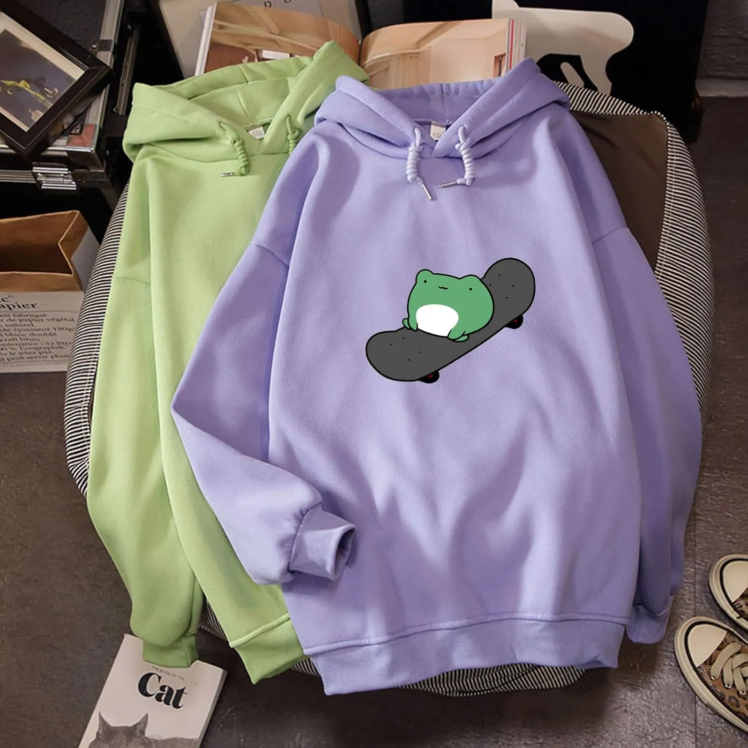 KEEVICI Women's Cute Sweatshirts Skateboarding Frog Long Sleeve Hoodie Pullover Tops