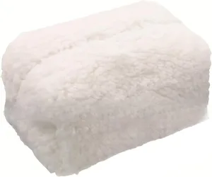Makeup bag, white plush, fluffy, zippered, portable skincare storage bag, mini fashionable small bag (white)