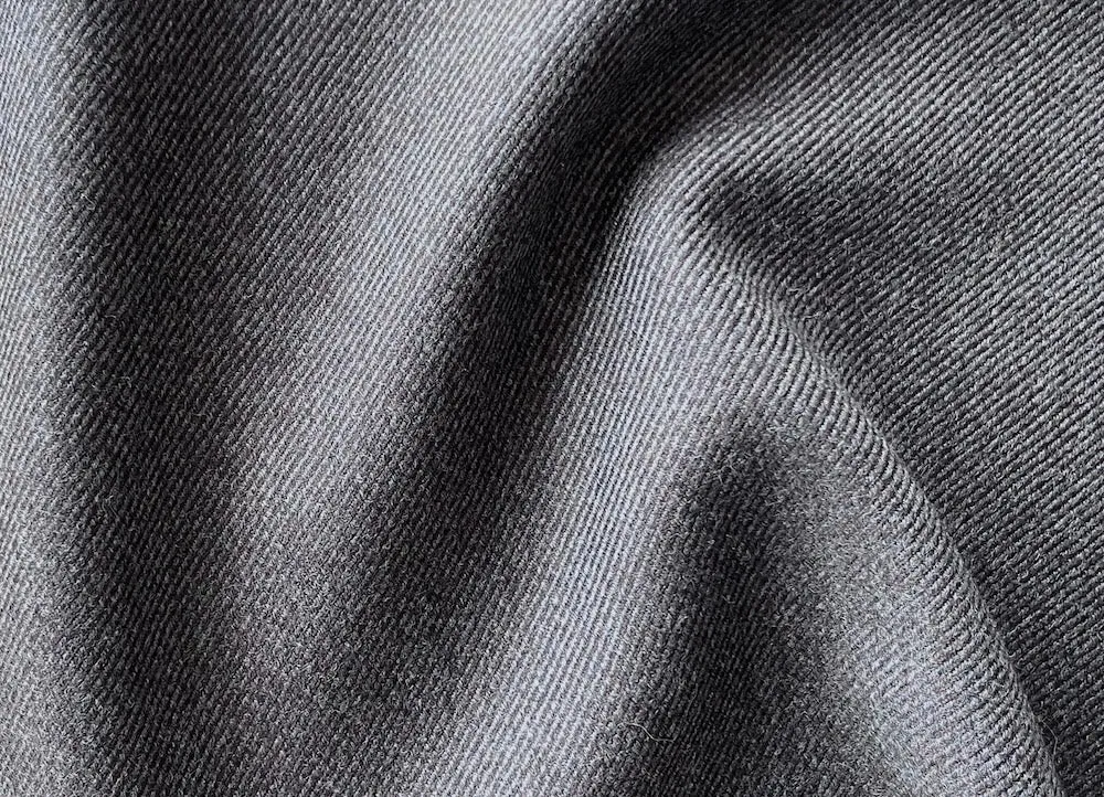 Mid-Weight Smoked Cocoa Twill Wool Coating (Made in Italy)