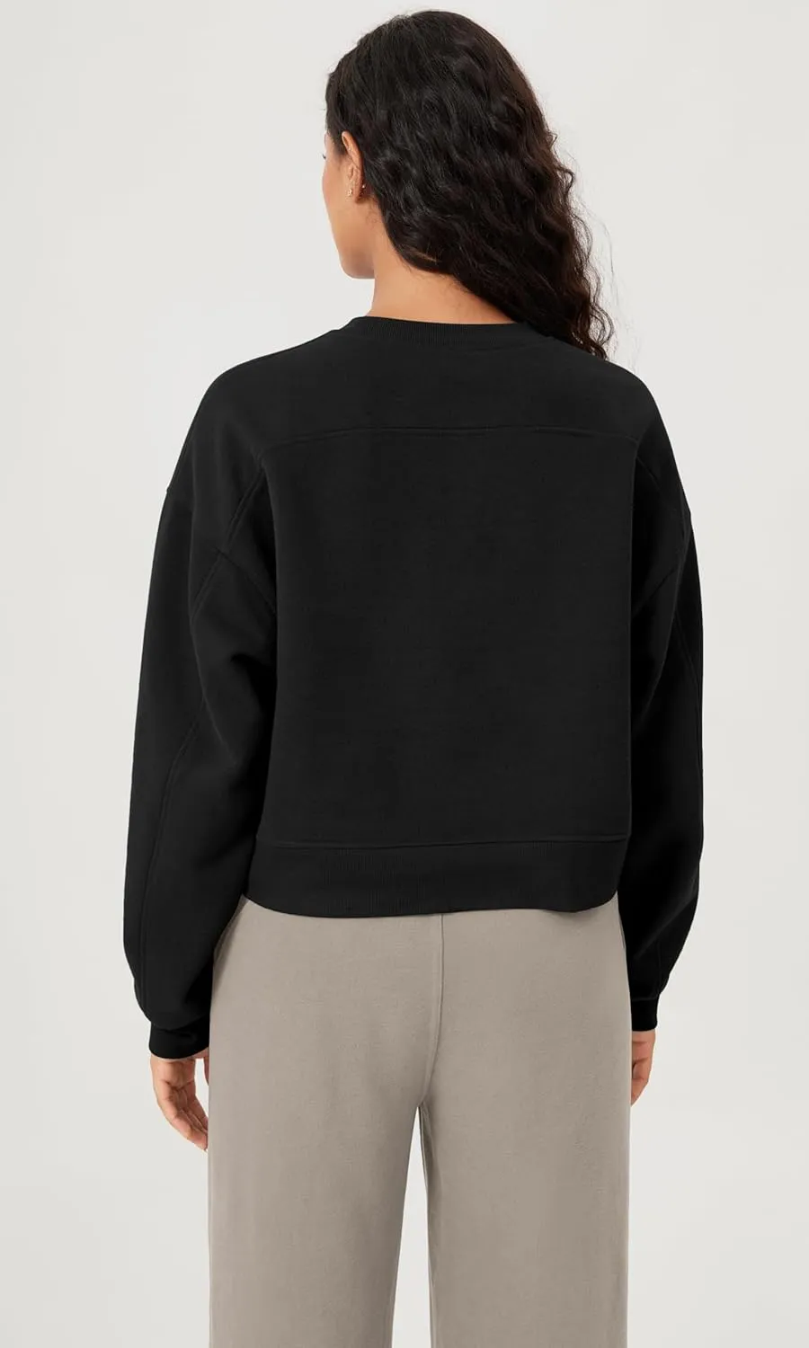 ODODOS Women's Fleece Lined Oversized Cropped Sweatshirts Long Sleeve Crew Neck Pullover Crop Top