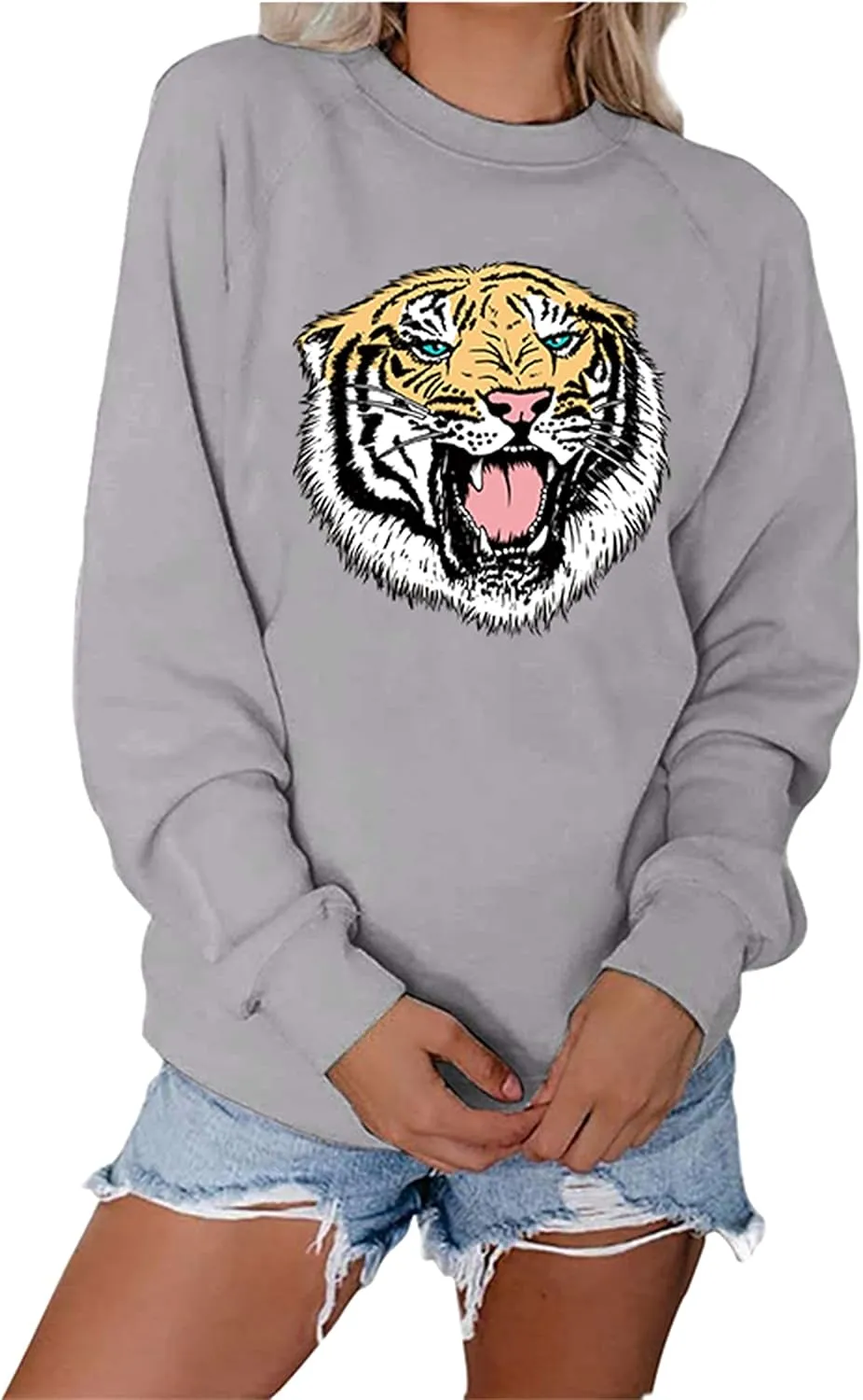 Sea Zaela Women Casual Fall Oversized Sweatshirts For Women Long Sleeve Tops Crewneack Cute Graphic Loose Fit Pullover