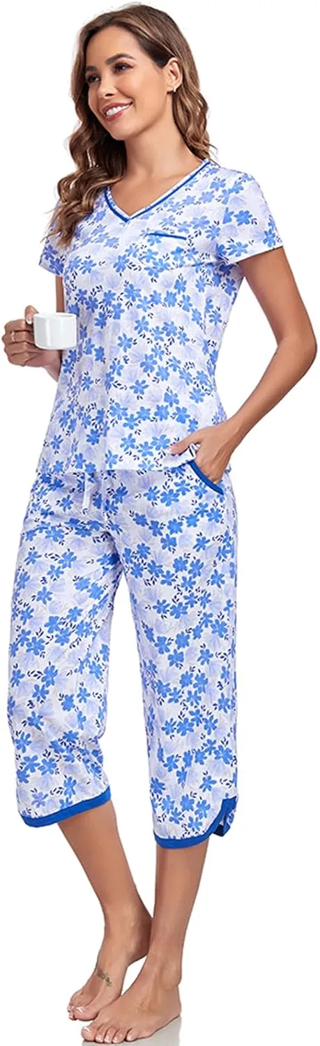 Two Piece Outfits Womens Pajamas Short Sleeve Sleepwear Tops and Capri Pants Pjs Print Pajama Sets