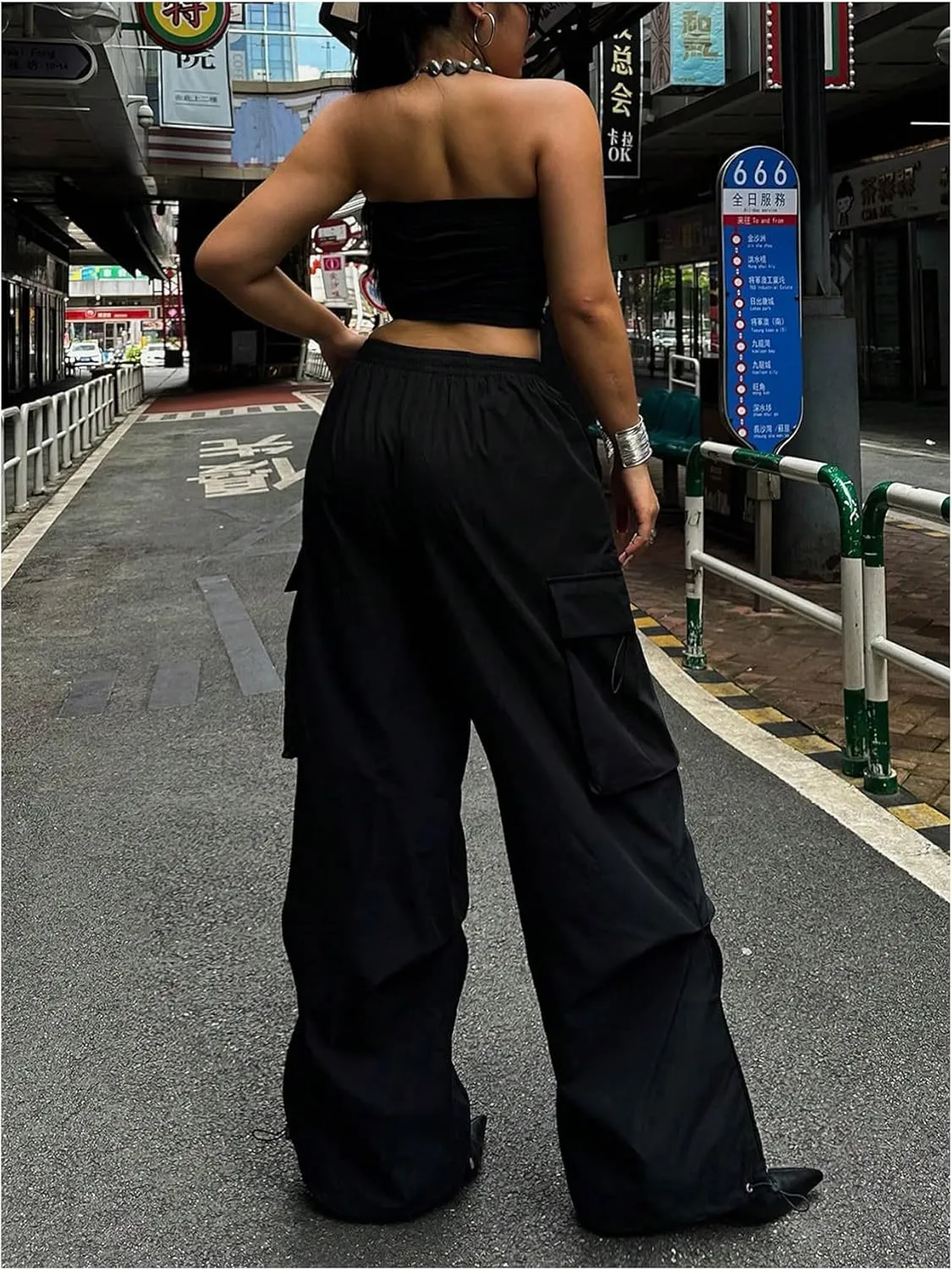 Verdusa Women's Plus Size Cargo Pants Drawstring High Waist Flap Pocket Loose Trousers