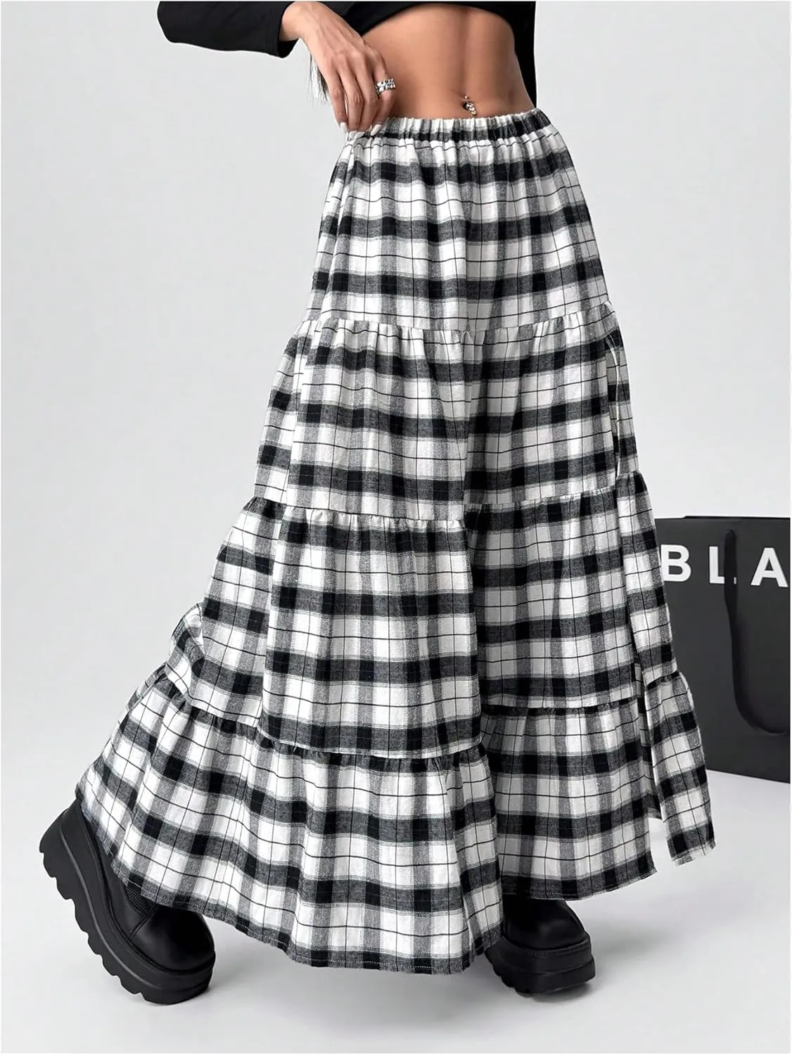 Verdusa Women's Y2k Tiered Plaid Low Rise Maxi Skirt Split Thigh Ruffle Flowy Long Skirt
