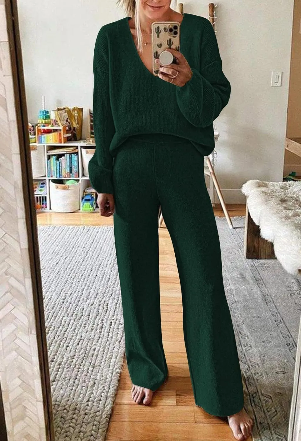 Viottiset Women's 2 Piece Outfits Casual V Neck Knit Wide Leg Sweater Lounge Set Sweatsuit
