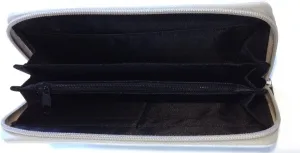 Wallet (Wristlet/Clutch Style) - 3 Fashionable Women among Paris Landmarks